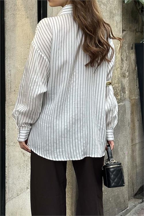 Kadın Ekru Oversize Çizgili Gömlek Tokalı Detaylı ESR076