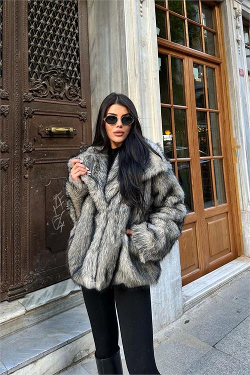 Kadın Gri Oversize Kürk Kaban Çıtçıtlı Cepli Astarlı ESR014 