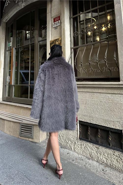 Kadın Antrasit Kürk Kruvaze Yaka Düğmeli Oversize Mont ESR001 