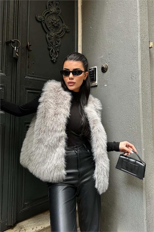 Kadın Gri Oversize Peluş Kürk Yelek Astarlı Kışlık Yelek ESR010 